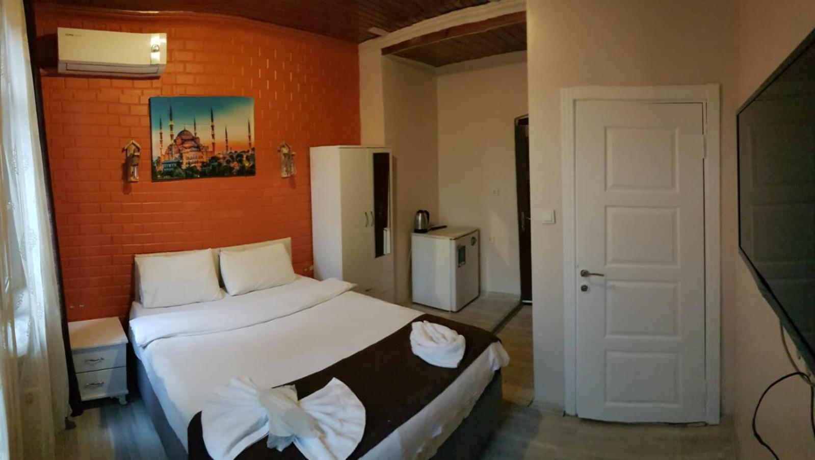 Taksim Bricktown Suite Istanbul Ngoại thất bức ảnh