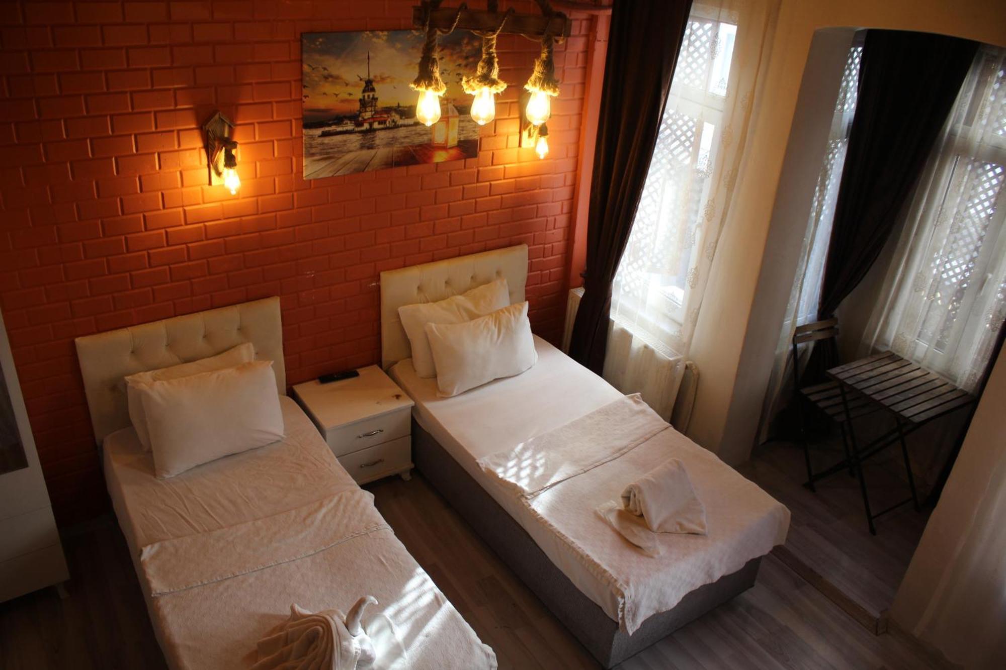 Taksim Bricktown Suite Istanbul Ngoại thất bức ảnh